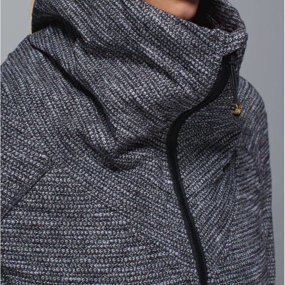 🍋LULULEMON🍋 Be Present Jacket Size 4 - Picture 6 of 12